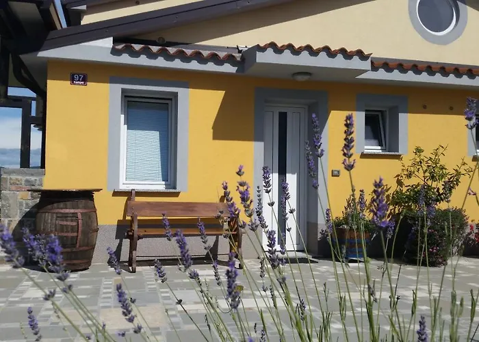 Apartma Brnistra Ginestra